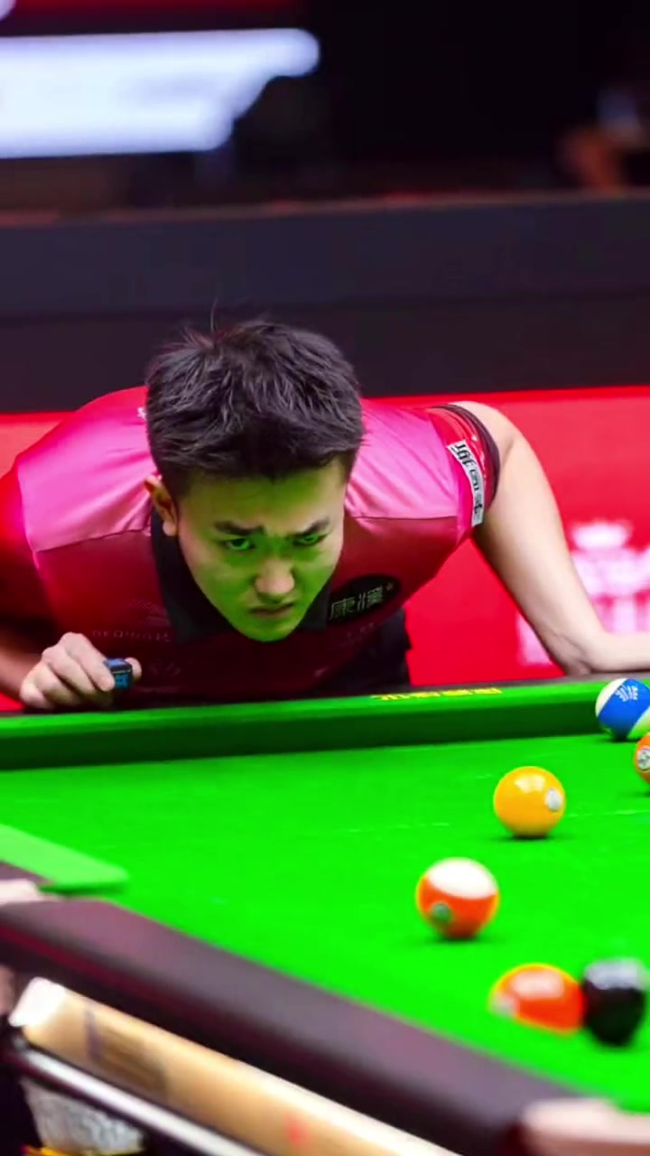 线嵌入集体 线嵌入集体